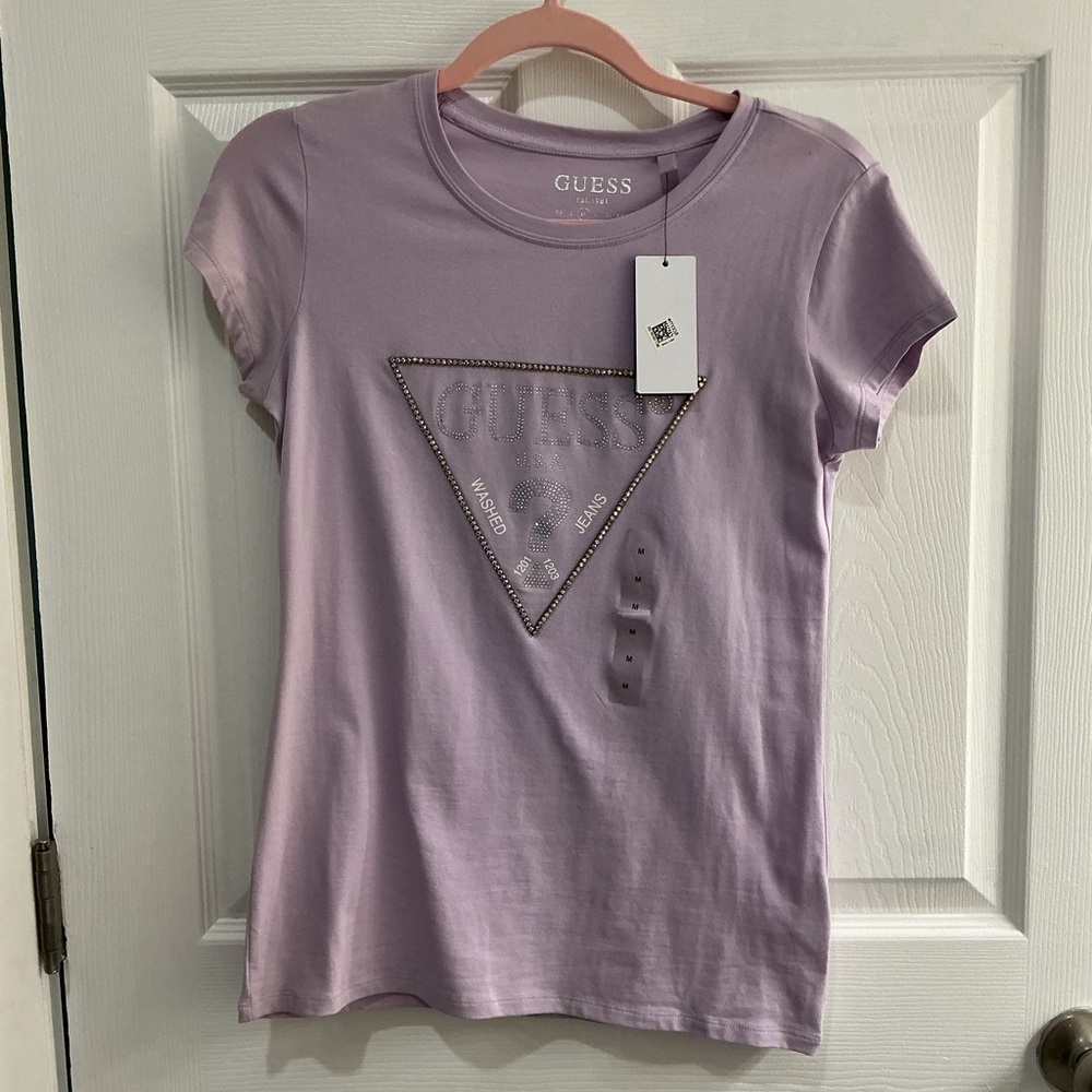 Guess Women's Lavender Short Sleeve Tee